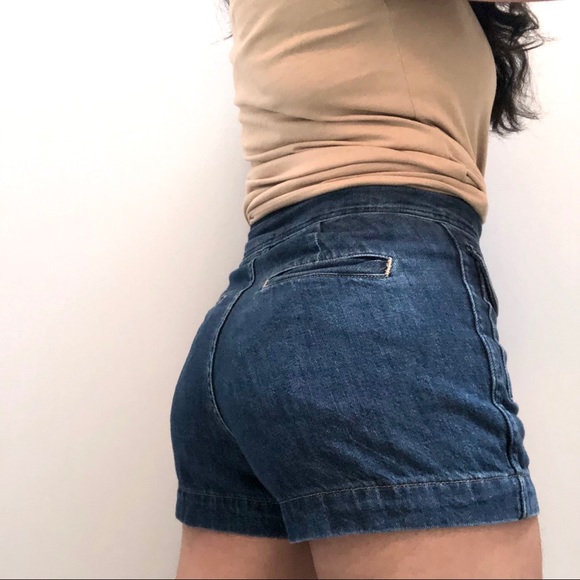 gap denim shorts! ✨ - Picture 2 of 2